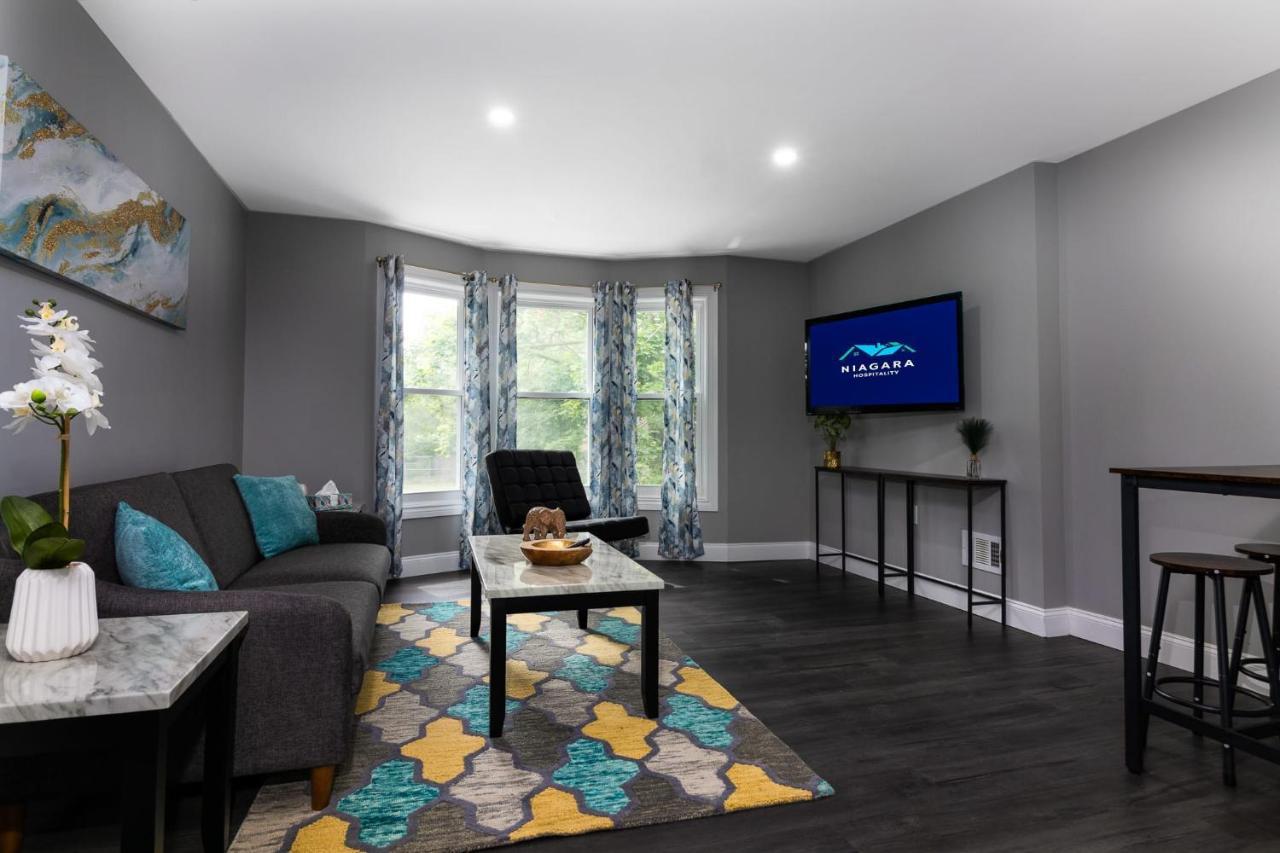 Quaint 1 Bedroom Apartment Sleeps 2-3, Near Niagara Falls Bagian luar foto